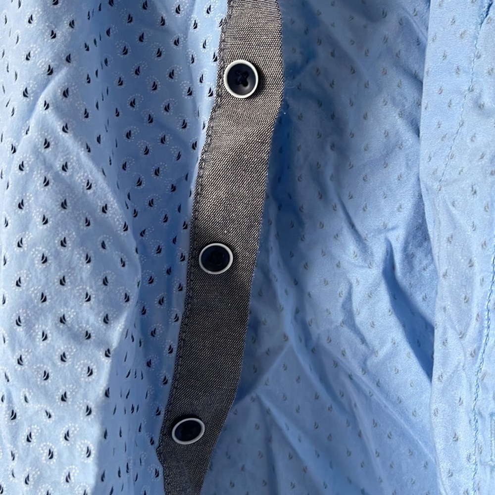 Perry Ellis Button Down - Picture 3 of 4
